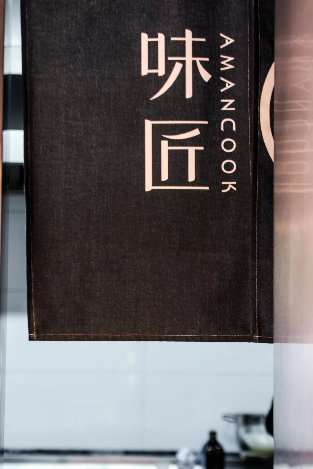 味匠咖啡厅 | 简约黑白演绎咖啡风情-6