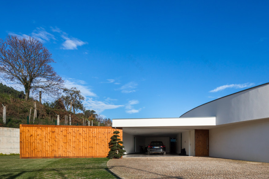 葡萄牙 Arouca 住宅 | 融入自然的"天眼"建筑-55