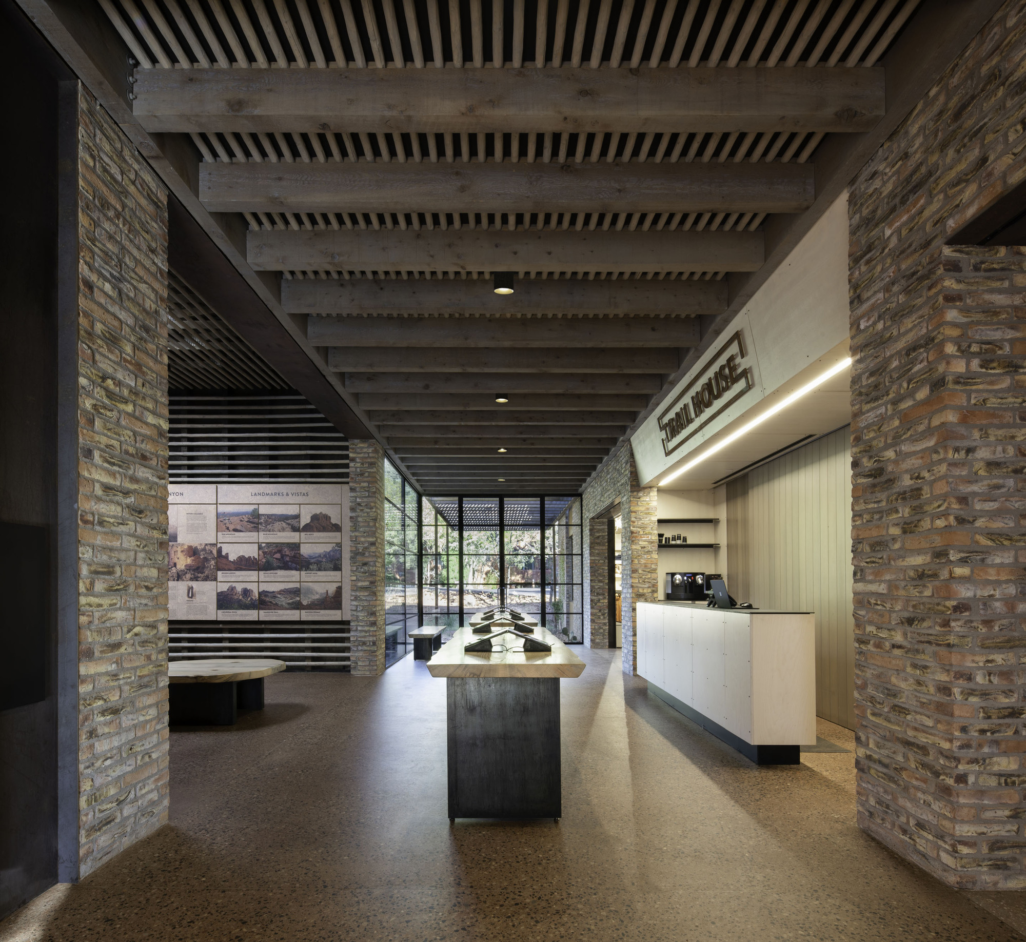 Sedona Enchantment Resort Trail House | 融入红岩美景的室内设计-5