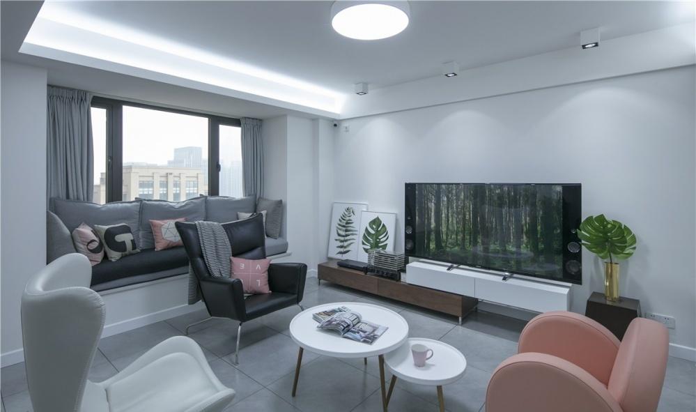 一个人的舒适生活,开放式公共空间与多功能卧室设计-6