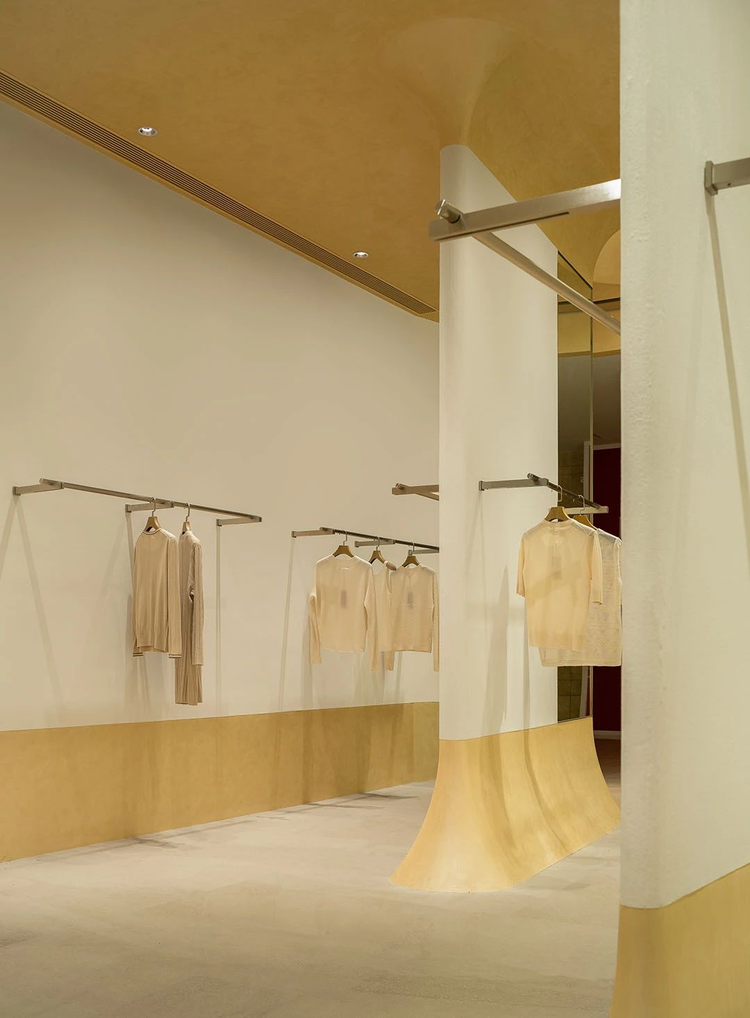 上海 KANIN KONGE 服装店丨中国上海丨弹性工作室-18