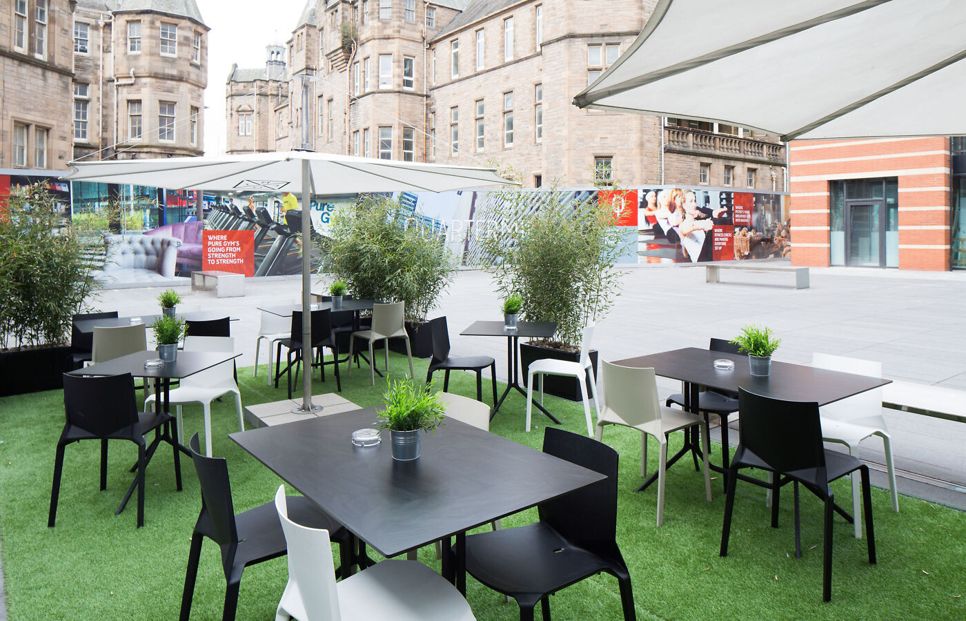 英国爱丁堡 Enzo Bar Restaurant 现代简约风格餐厅设计-9