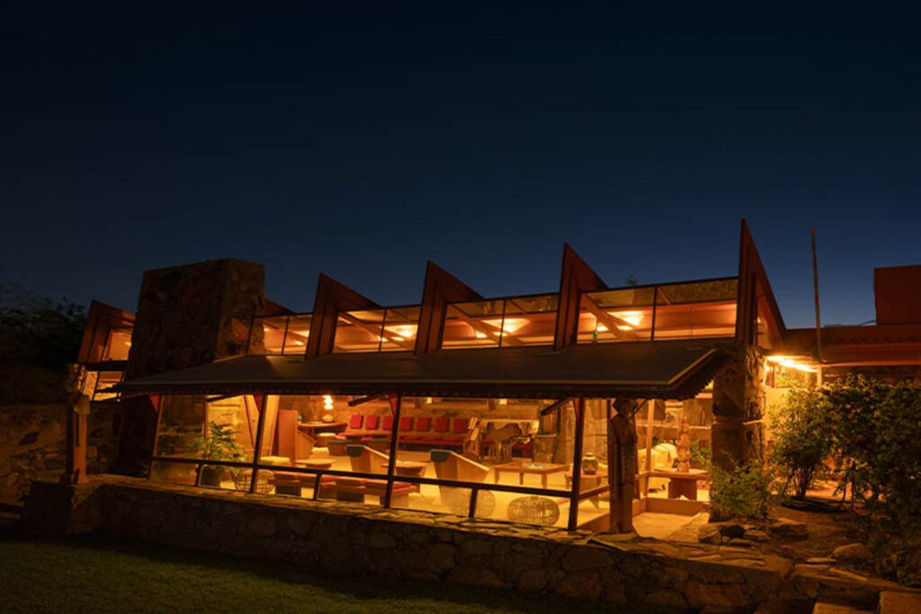 Lutron Bathes Frank Lloyd Wright’s Taliesin West In New Light-10