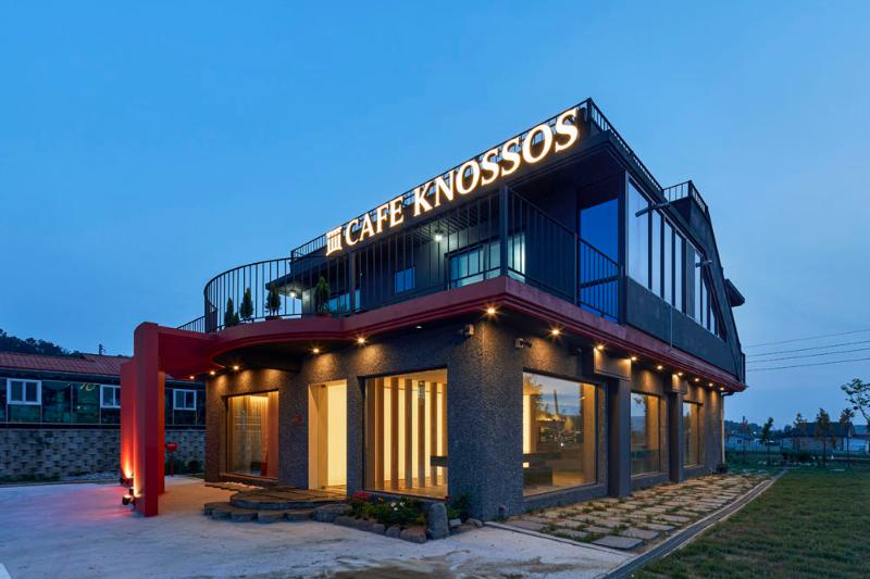 简约现代风 40 平咖啡厅，打造舒适空间-11