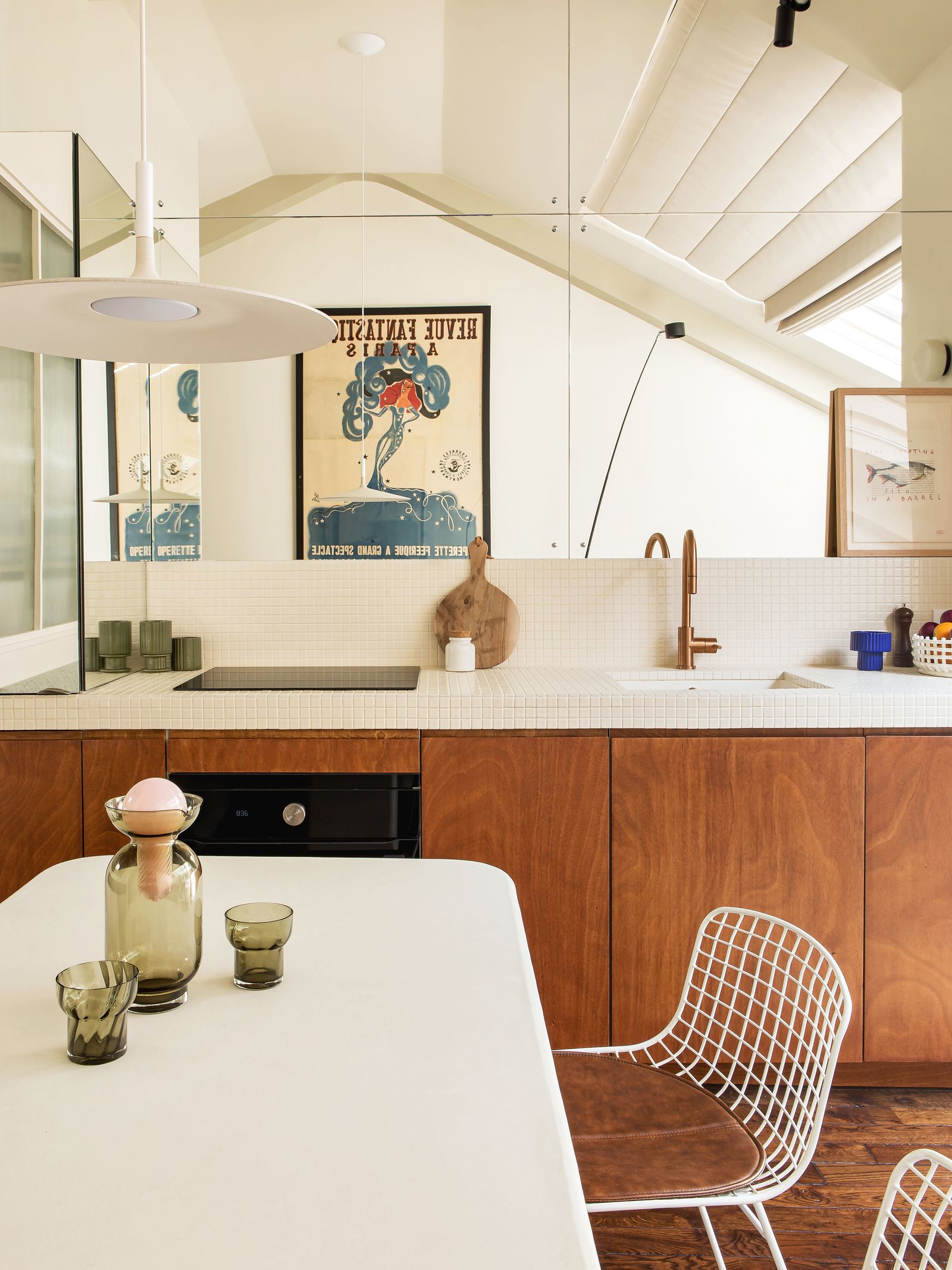 40㎡旧工坊改玻璃顶小公寓丨法国巴黎丨Mathilde Cavéla-11