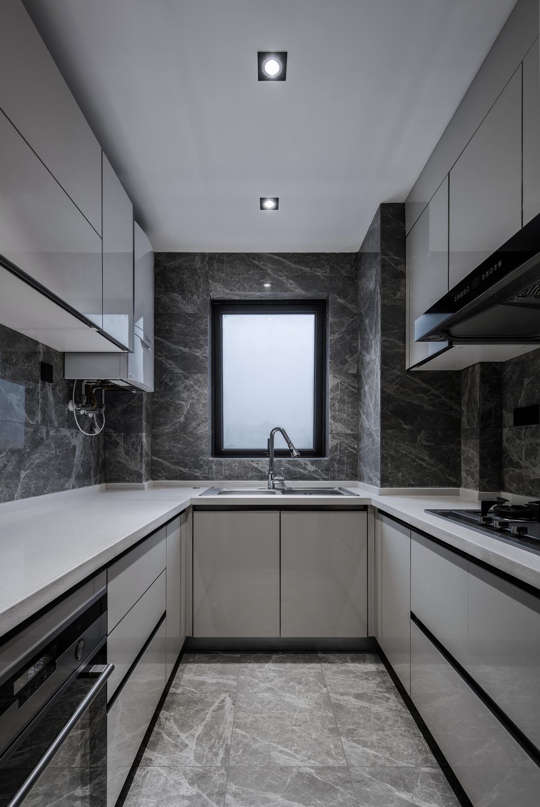 黑白灰的极简诗意：最in新中产的装修新风尚‖尚层装饰-32