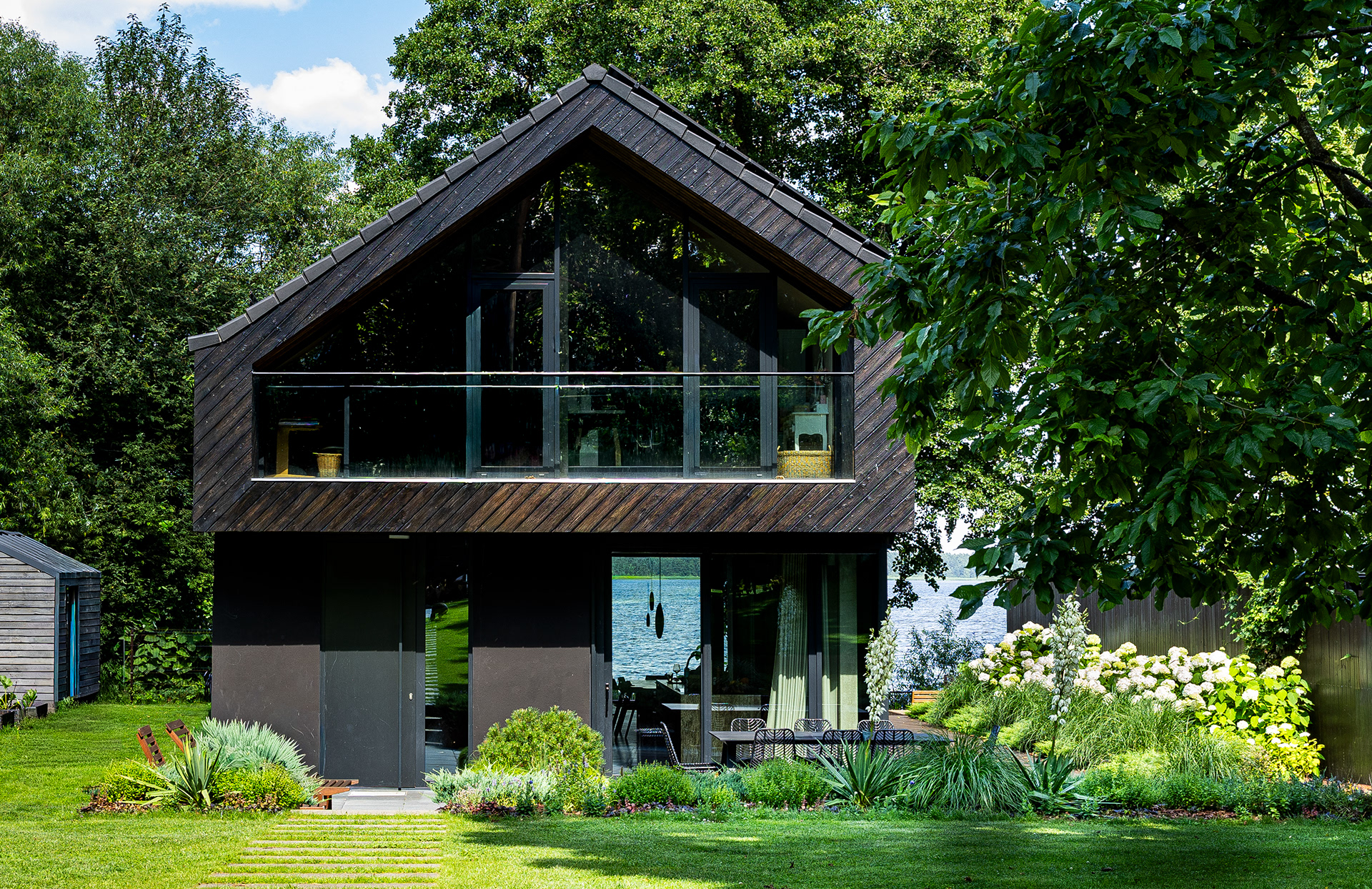 里加梅扎公园私人花园设计丨拉脱维亚里加-2