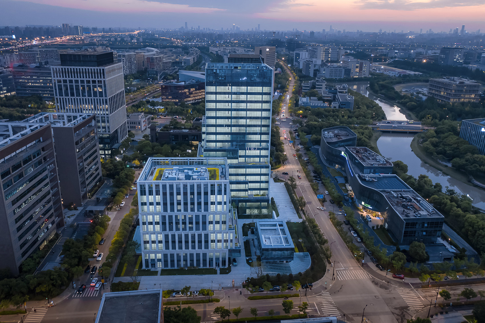 张江人工智能产业创新与服务平台丨中国上海丨致正建筑工作室,大正建筑事务所等-171