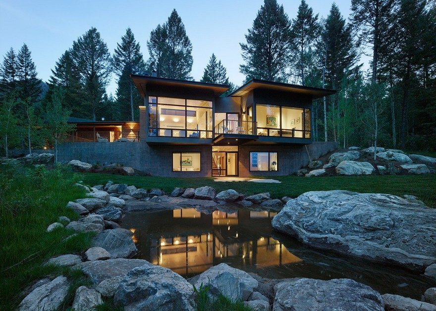 Fish Creek Compound in Western Wyoming / Carney Logan Burke Architects-0