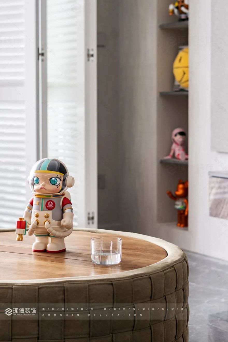 龙湖两江新宸现代风舒适家居设计丨中国重庆丨重庆琢信装饰有限公司-32