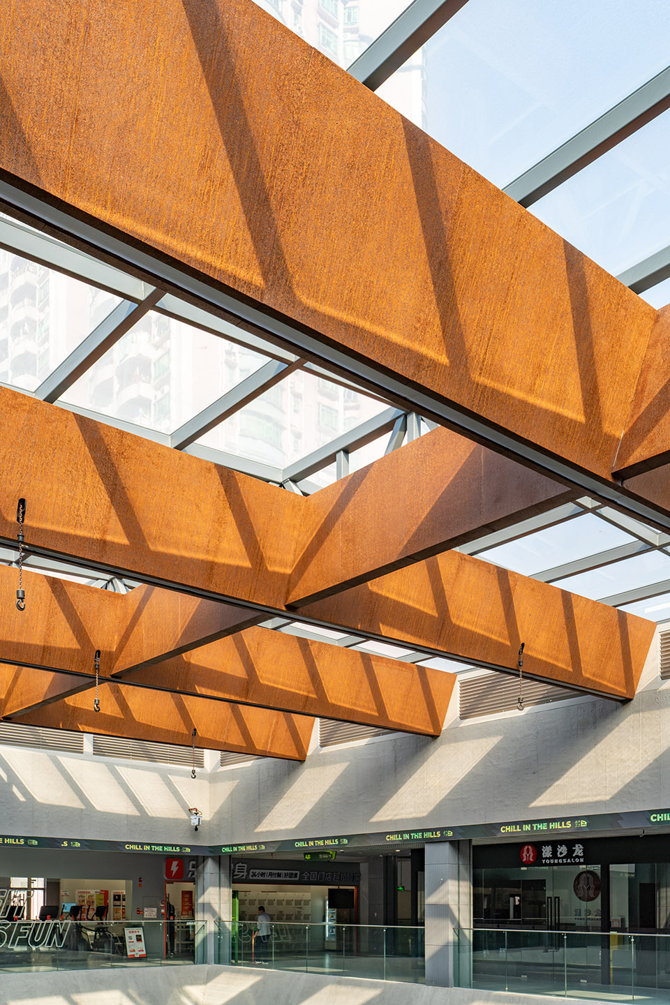 广州中大门「城市之丘THE HILLS」丨中国广州丨竖梁社悬亮子工作室-58