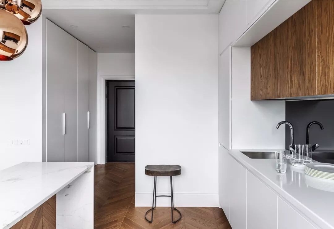 莫斯科现代风公寓设计，刚柔并重的艺术宅邸-25