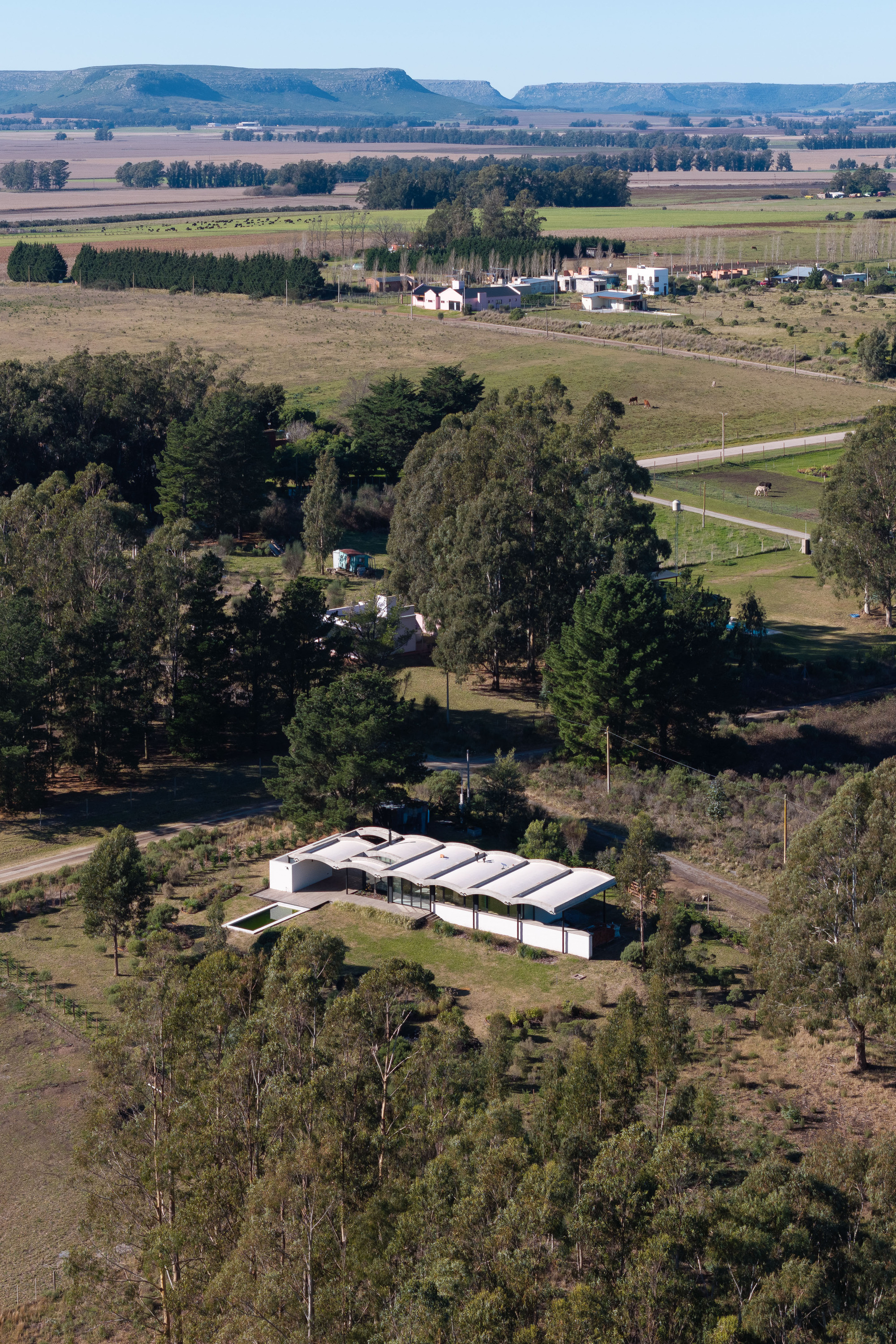 咬一口餐厅（假设Bite House是一家餐饮场所，House常见可表示店、馆等，Bite有咬的意思，组合起来可以理解成咬一口餐厅 ，如果有具体背景信息，可根据实际情况调整） 丨阿根廷丨BIOMA-34