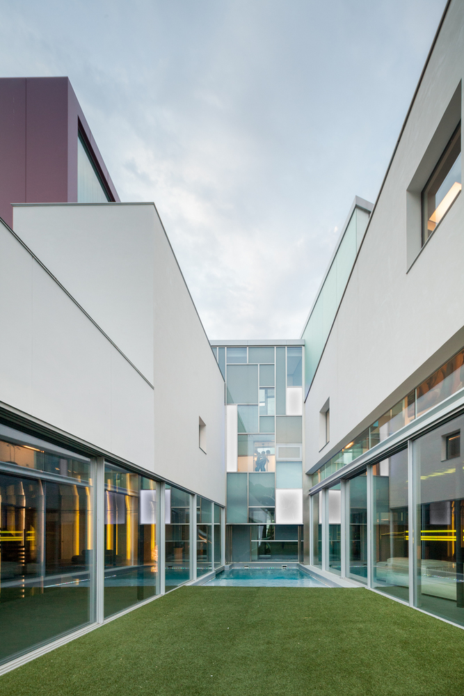 马德里 H 屋——绿色环保与功能并重-32