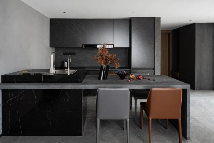 120m²暗黑系公寓,冷硬质感还原深邃本真!-25
