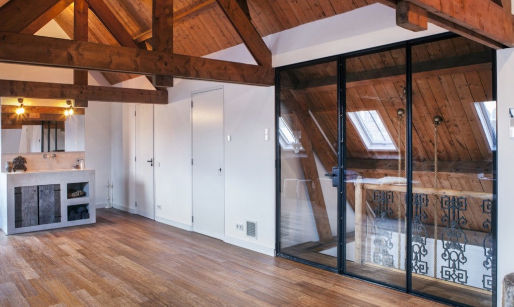 Abandoned Building Dating from 1925 Located in The Netherlands Has Been Converted to Create Wonderful Spaces-38