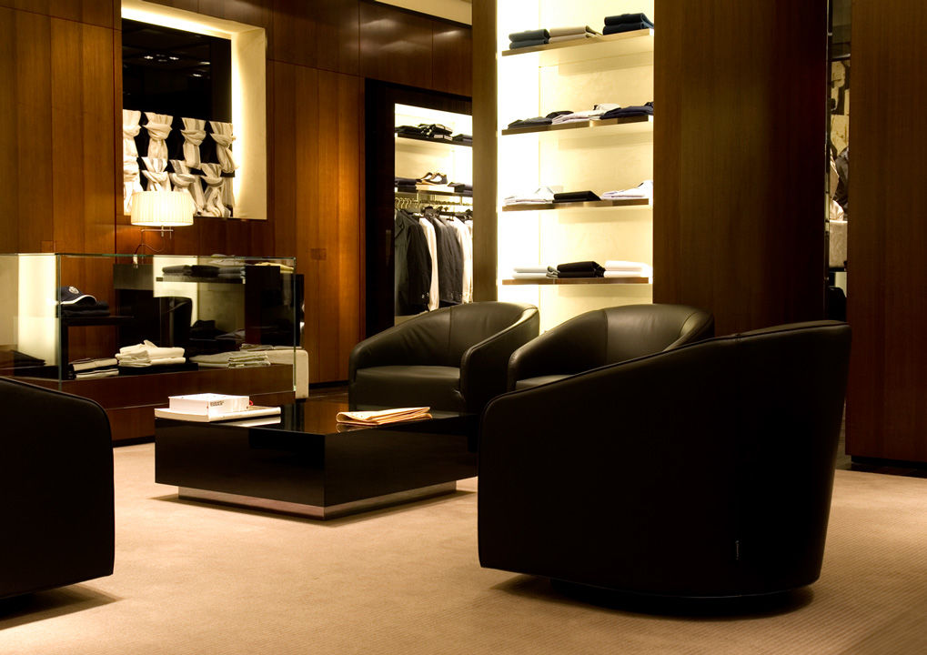 CORNELIANI BOUTIQUE1 Minotti-3