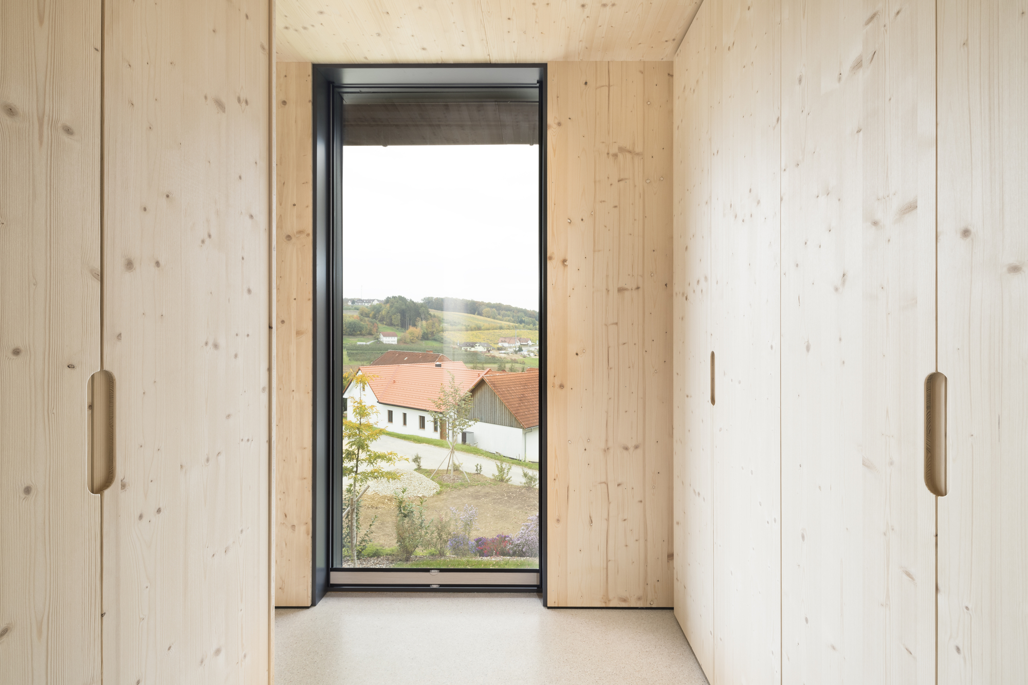 黑美人之家丨奥地利丨Backraum Architektur-47