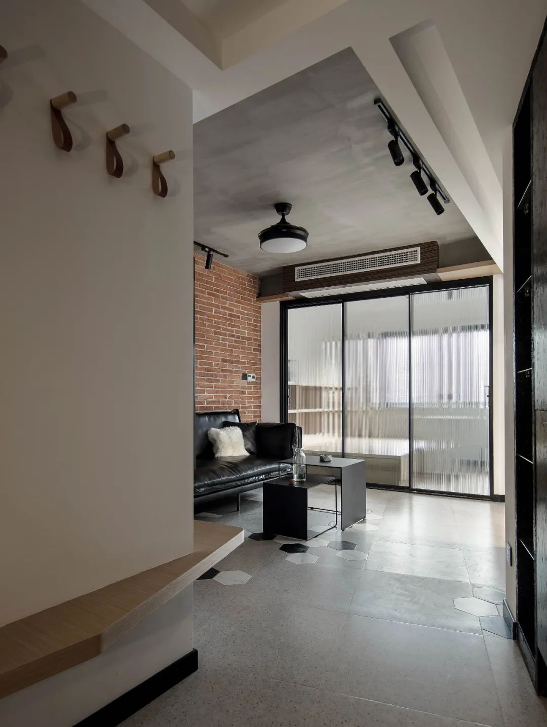 打破常规，动感十足的两居室设计 | 邦辰设计-52