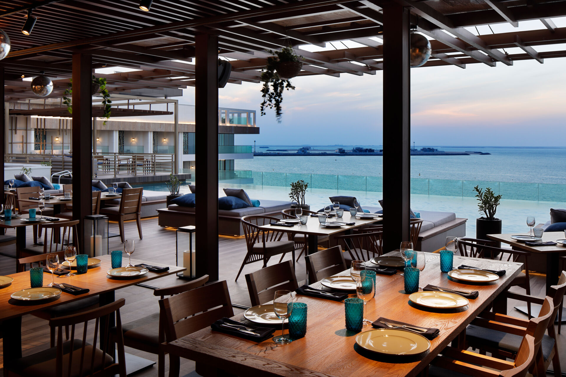 迪拜朱美拉文华东方酒店丨阿联酋迪拜丨SilverFox Studios,Designwilkes-46