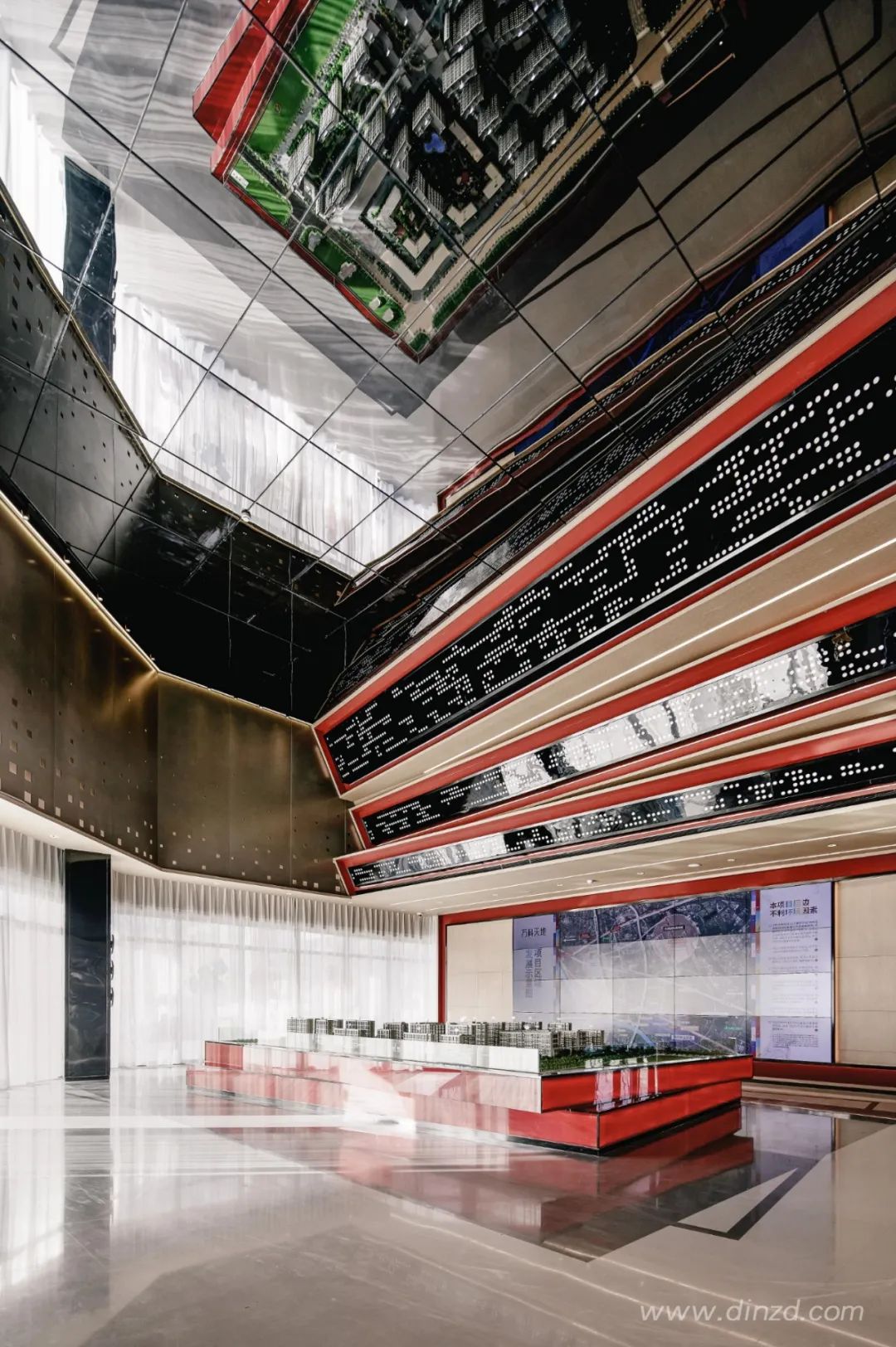 万科天地未来城 | 科幻艺术解构与融合的销售空间-33