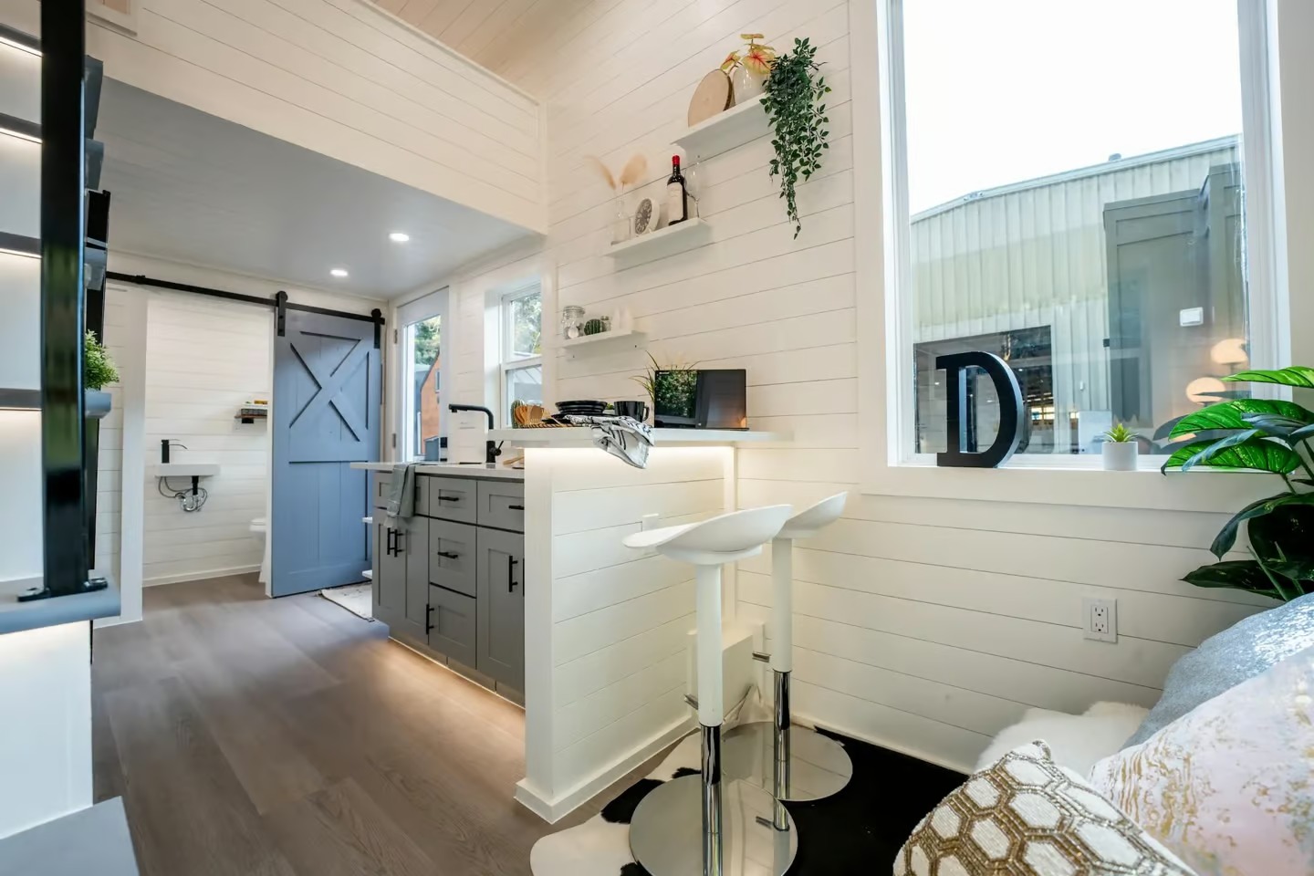 Aria 紧凑型双人小房子丨Dragon Tiny Homes-13