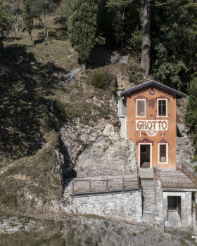 岩石洞穴翻新丨瑞士丨enrico sassi architetto
