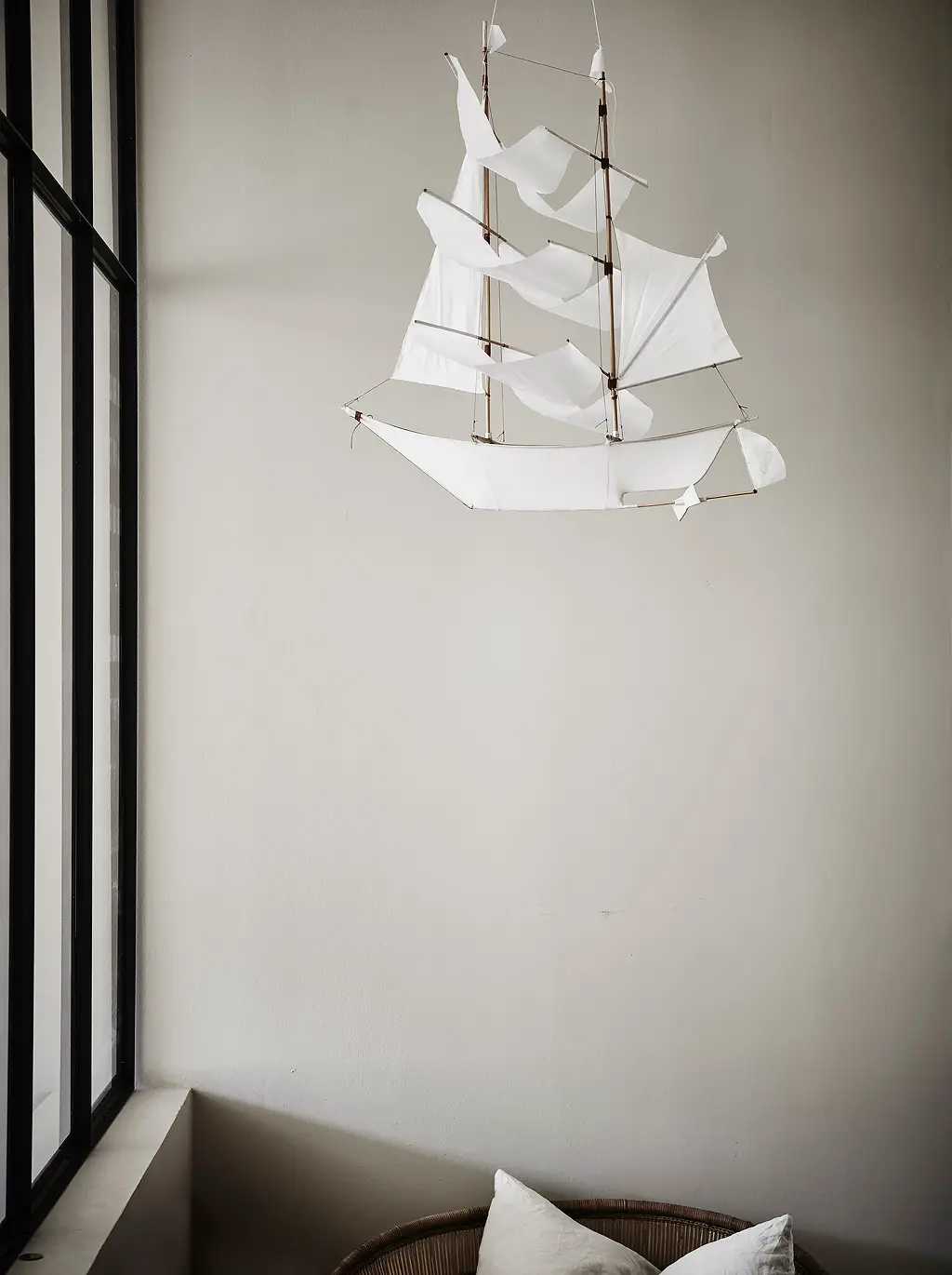 家居玻璃窗风格选择与设计案例-23