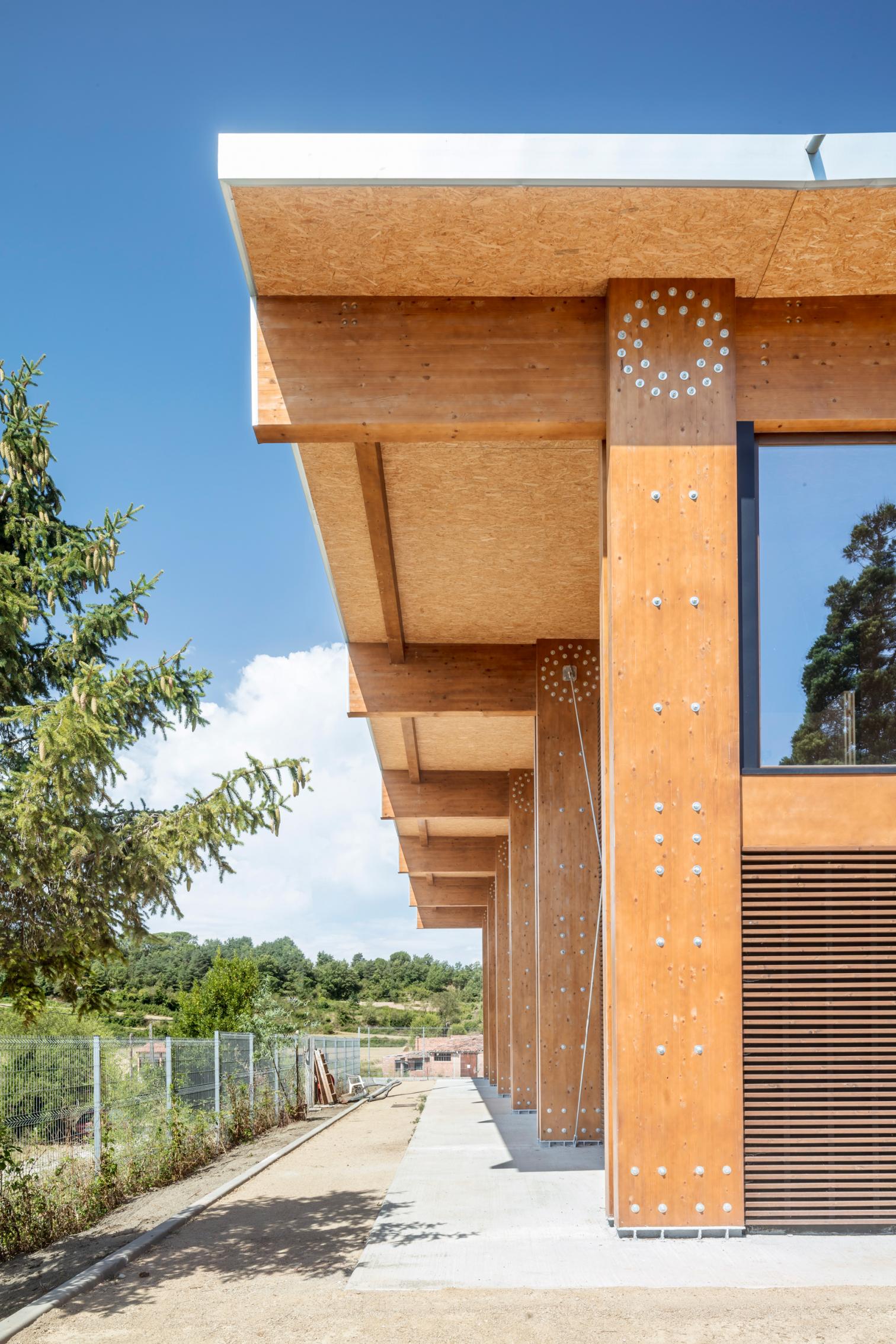 西班牙 Moyá 消防站丨西班牙巴塞罗那-18