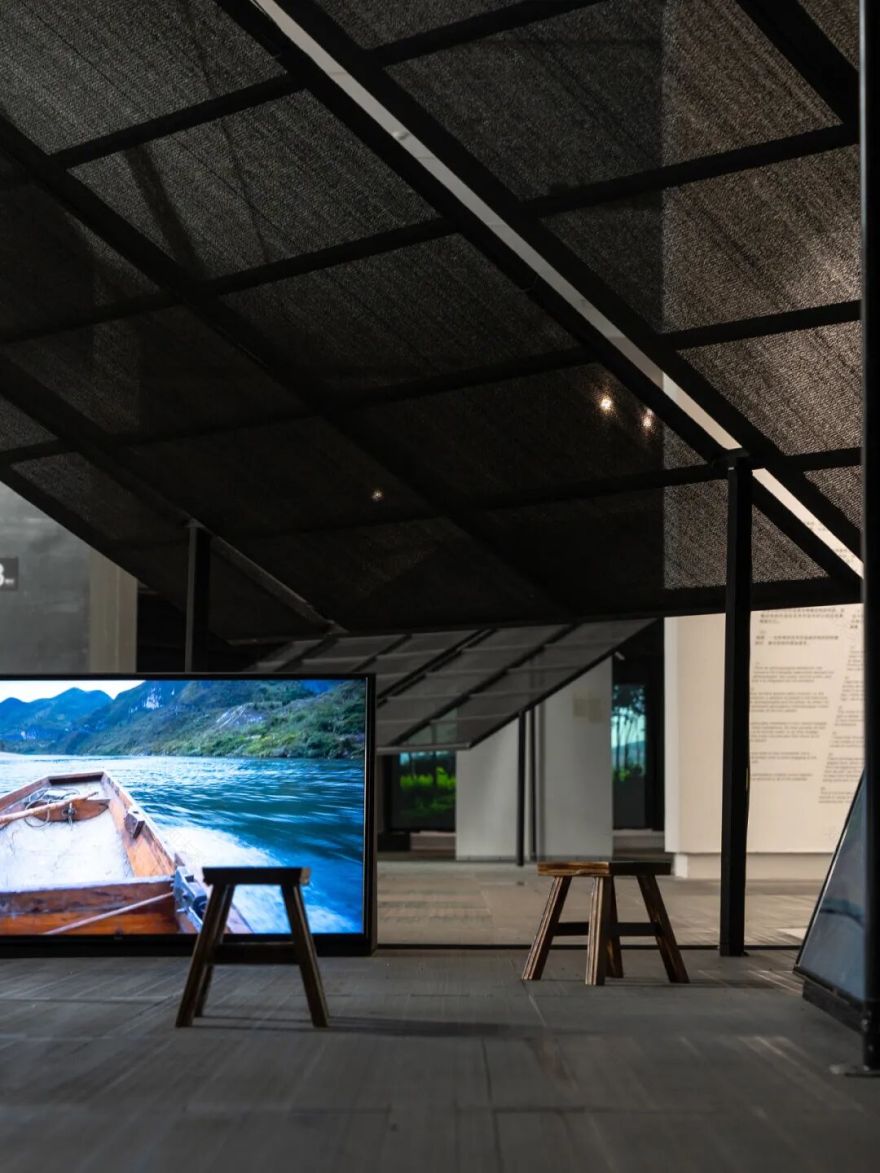 屋顶聚落|“我们的目光:艺术、人类学与亚洲映像”空间展陈设计-38