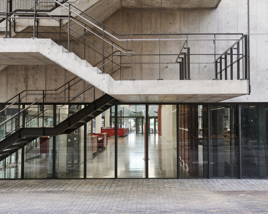 南非金伯利大学学生资源中心-108