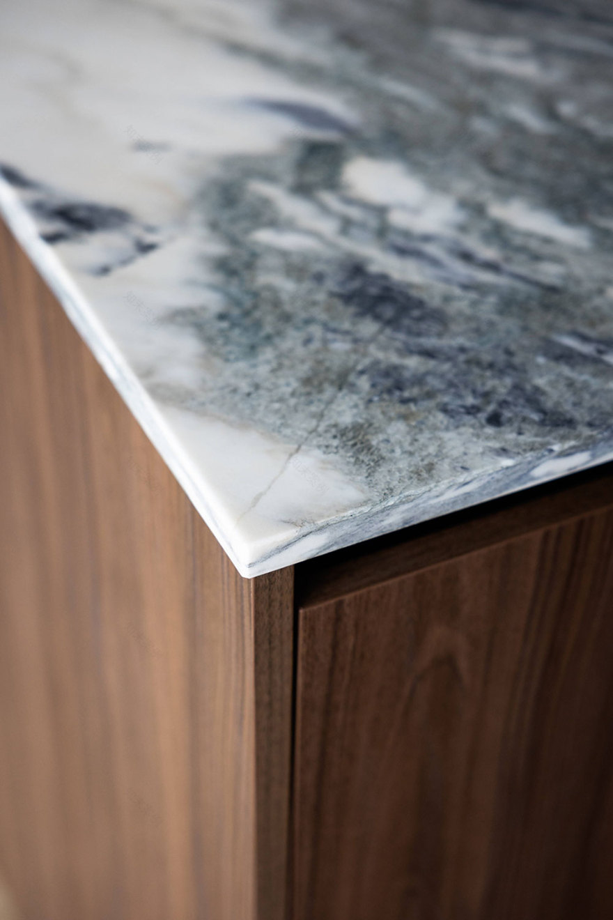 斯德哥尔摩老房子里令人印象深刻的阁楼公寓-15