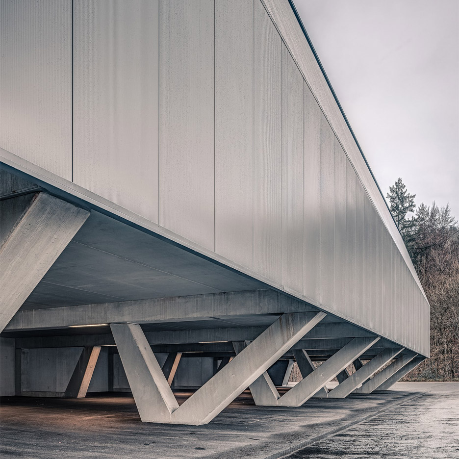 兰瑙羽毛球厅-0