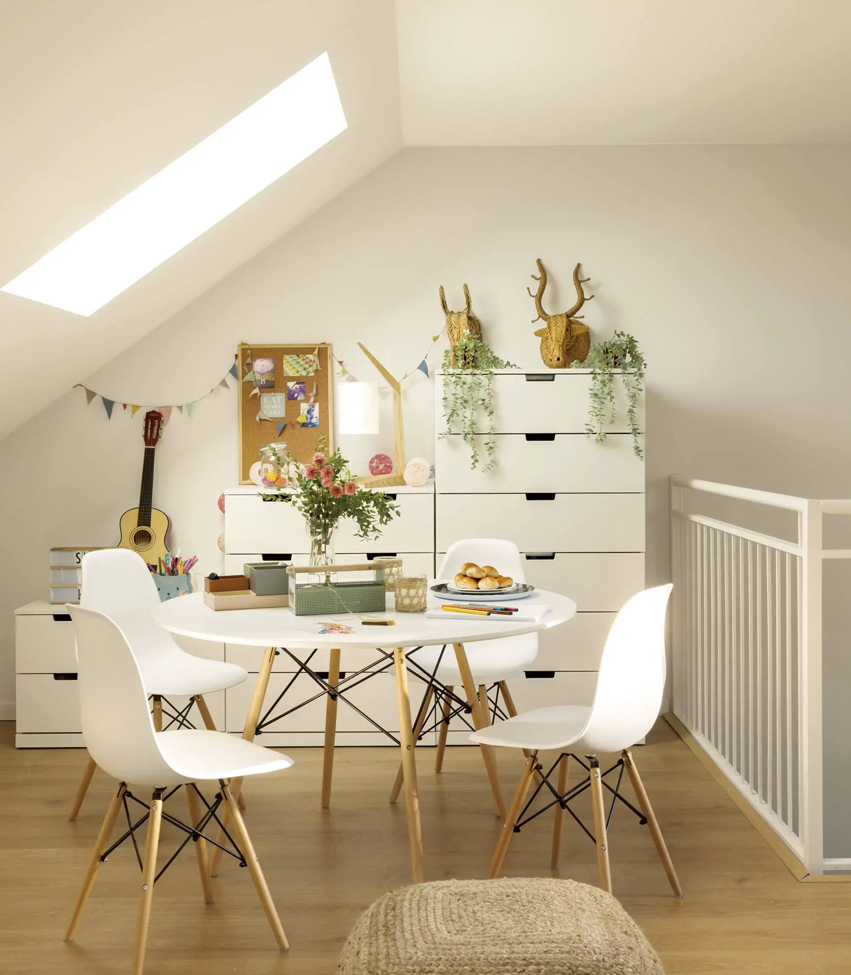 马德里 70 平米复式公寓 | 设计师 Paula Duarte 的温馨之作-8