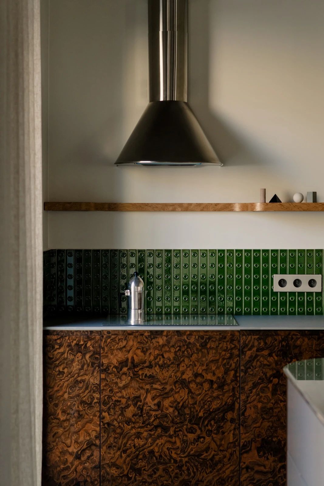 60岁大叔独居75㎡，网友：太会住了！-24