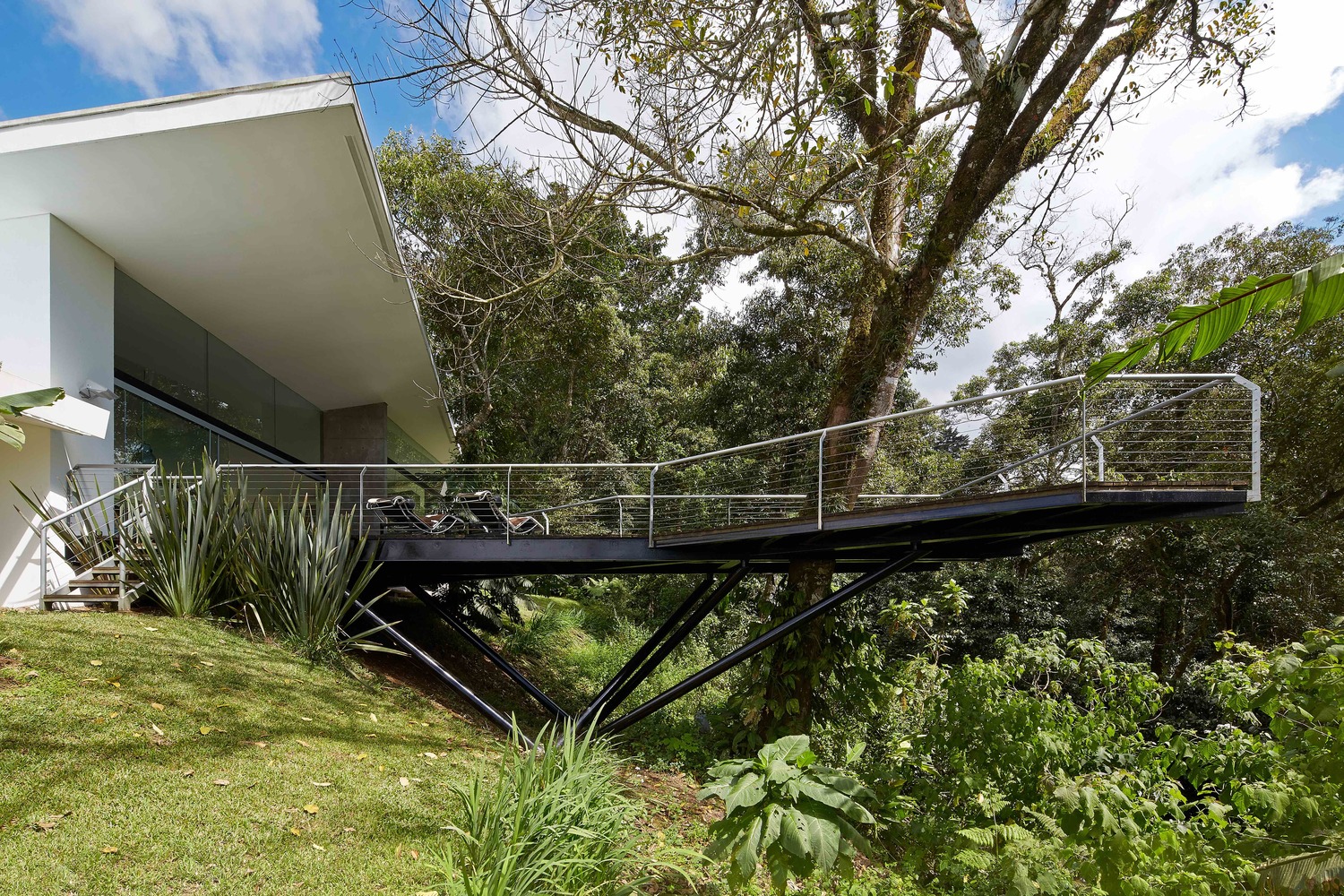 森林中的家园 · Casa Yos-45