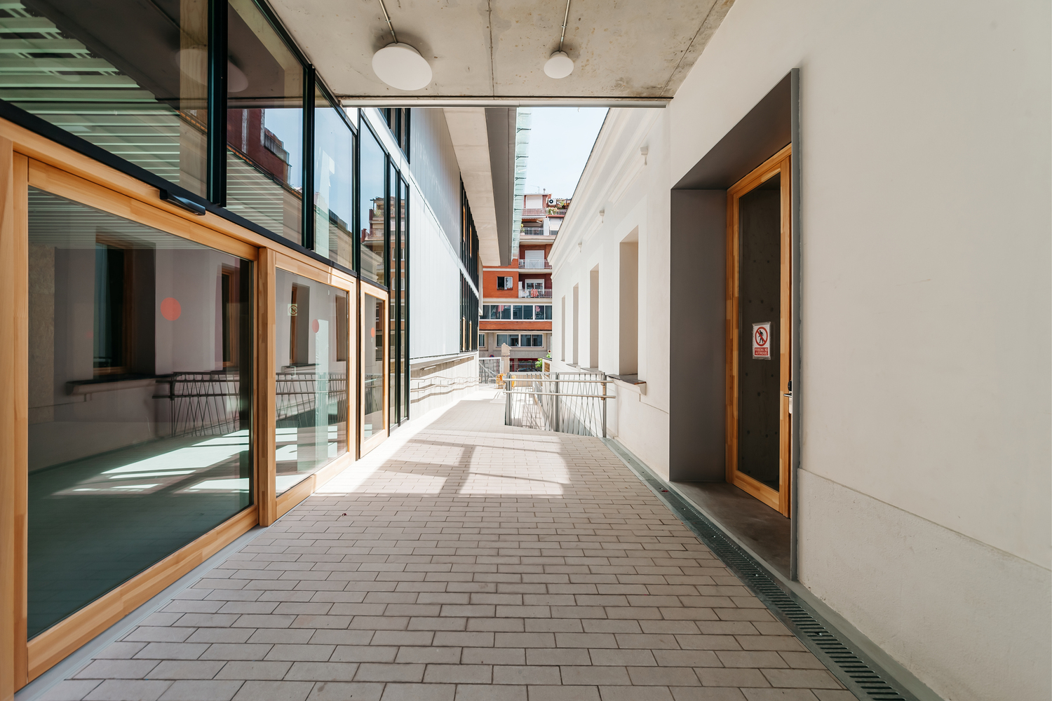 巴塞罗那“维拉乌拉尼亚”近零能耗绿色建筑-40