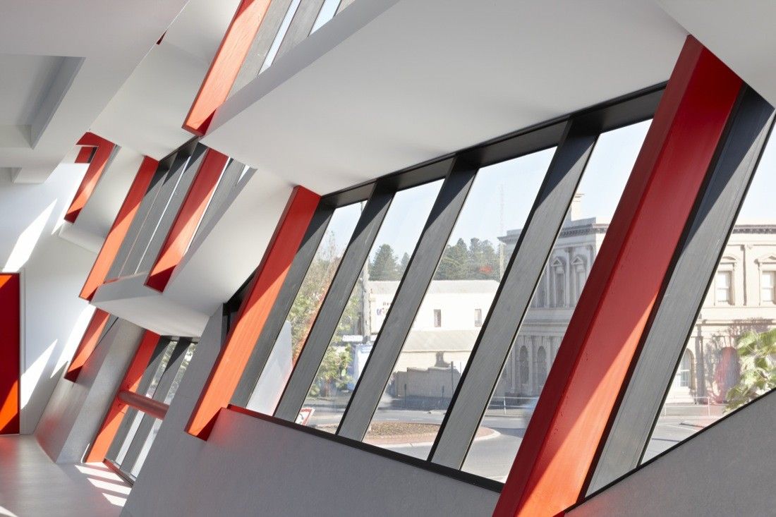 澳大利亚 Warrnambool 教育中心 | 室内设计与街道的和谐交融-25