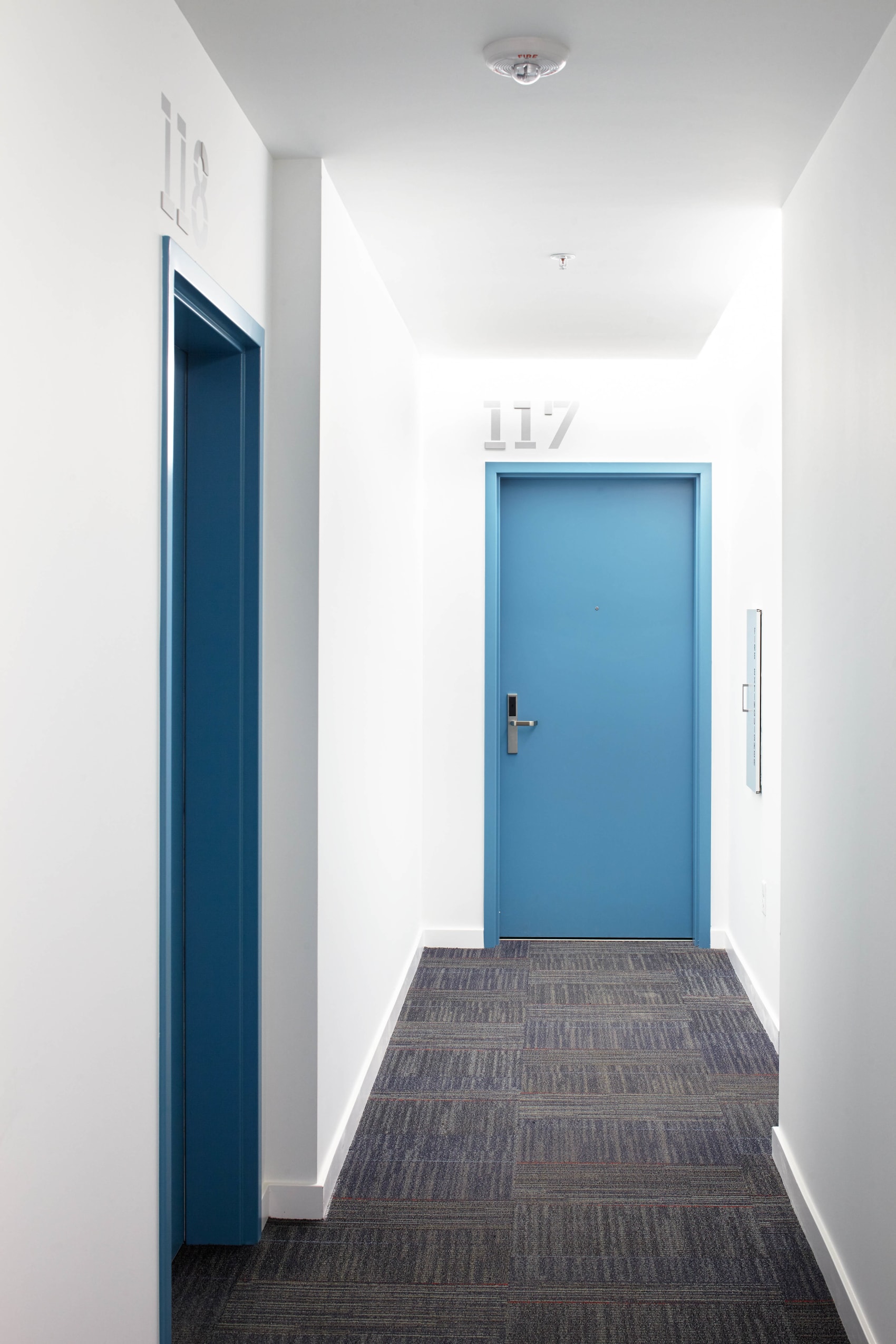 州际公寓（注：Flats常见有公寓的意思，Interstate表示州际的，结合常见语境这样翻译较合适，但具体含义可能需结合更详细的背景信息） 丨美国堪萨斯城-44