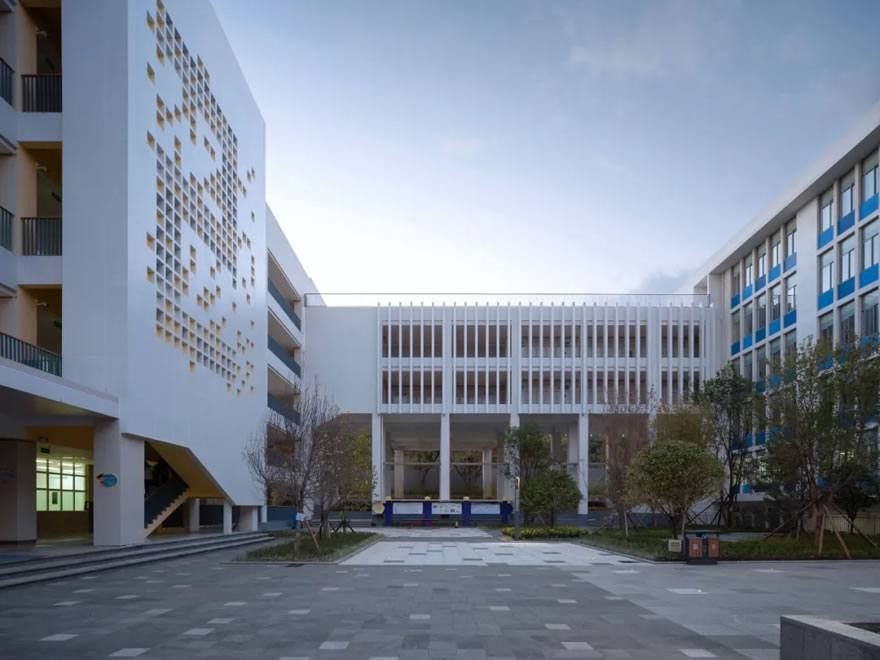 云南师范大学实验中学（昆明湖校区）丨中国昆明-84