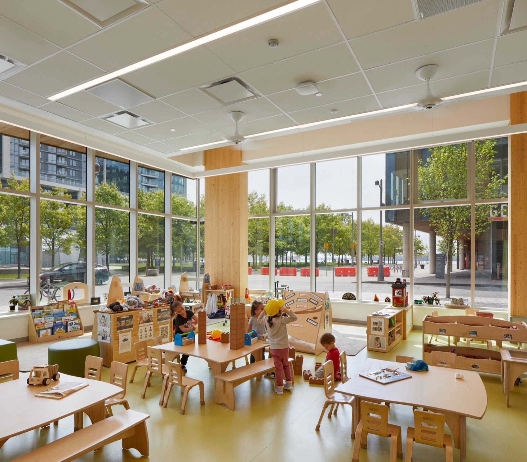 Limberlost广场活动中心丨加拿大多伦多丨Moriyama Teshima Architects等-56