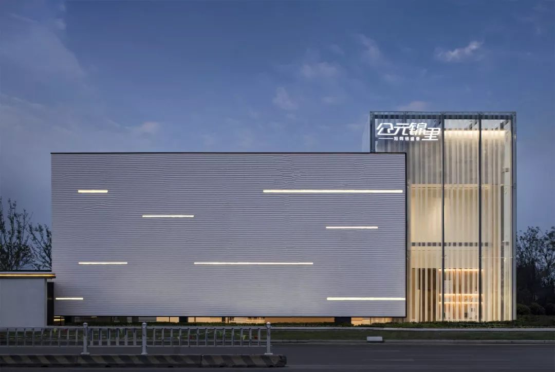 极简 原木，尽显简约格调的高级感  MOD-墨设-2