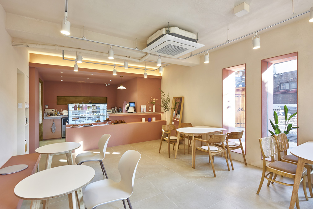 13 坪水原咖啡厅，粉红外观点亮空间设计-7