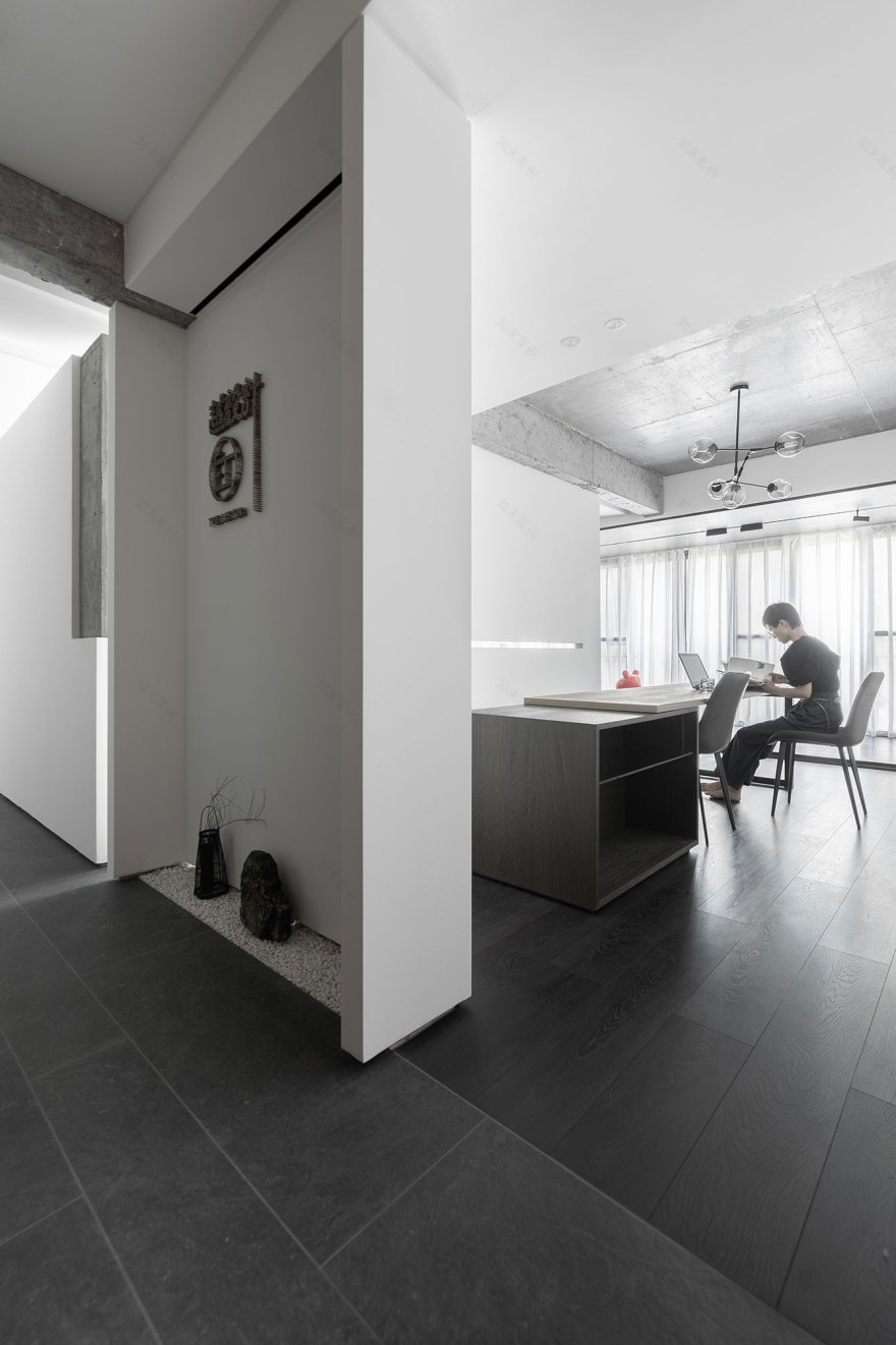 福建三明 100㎡空间设计丨中国三明丨MZ 鲜鲜-9