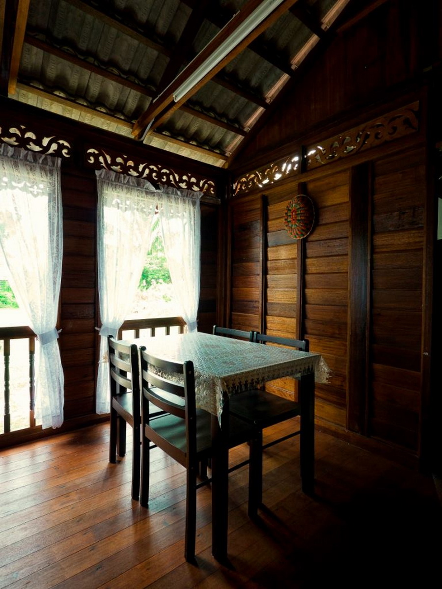 马来西亚兰卡威传统高脚木屋民宿-11