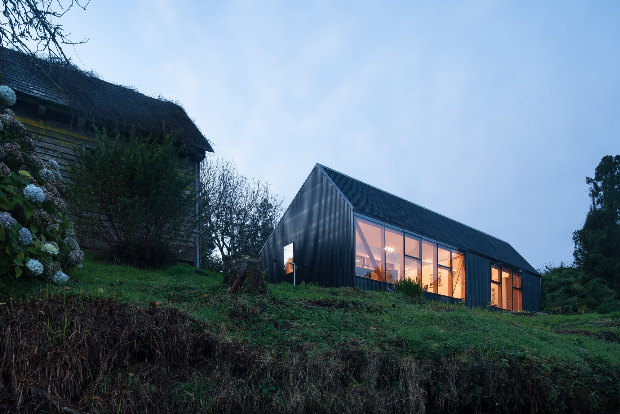 Pfeiffer House / Abarca Palma Arquitectos-23