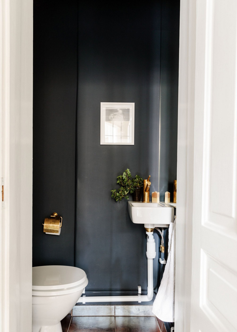 瑞典家庭公寓的明亮色彩与创意分区设计-28