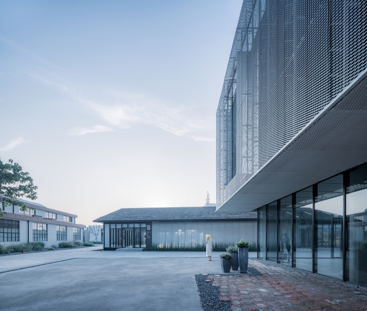 上海8342 长三角路演中心-11