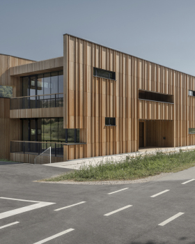 Beaver Center（自然保护中心）丨Slovenia丨Ravnikar Potokar,Strehovec arhitekt
