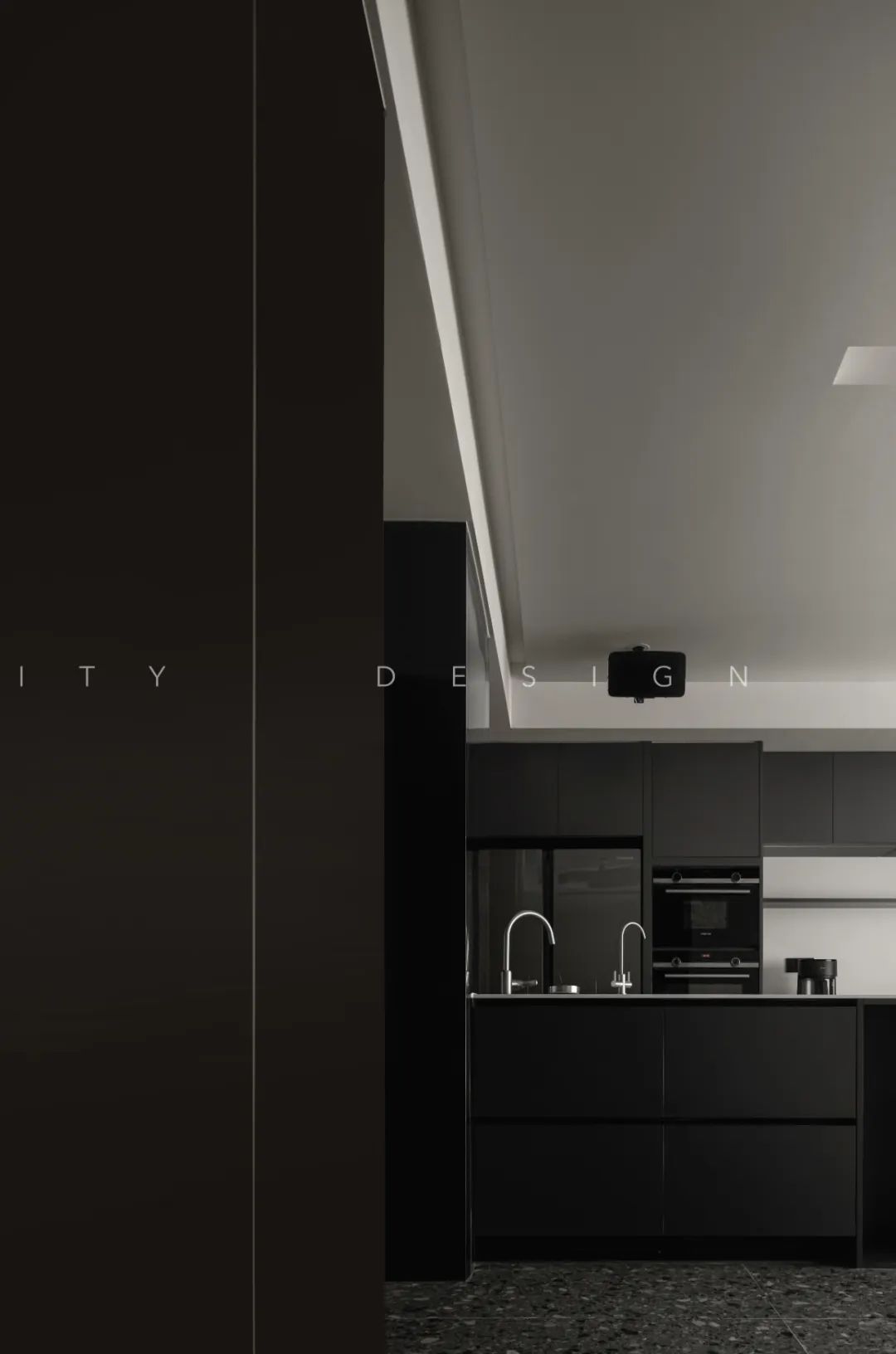 暗色调现代家居,尽享太湖美景丨中国苏州丨室研设计-44